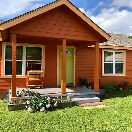 Ez 1 Mile To Fort Sill! Pumpkin Cottage Sleeps 9, Grills, Firepit, Laundry Lawton Exterior foto
