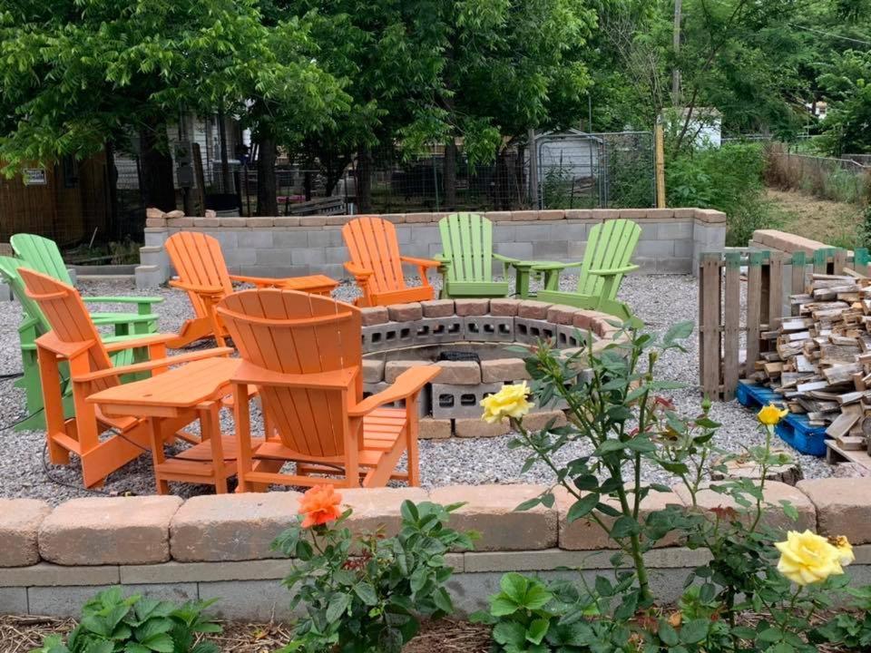 Ez 1 Mile To Sill! Pumpkin Sleeps 9, Grills, Firepit, Laundry *