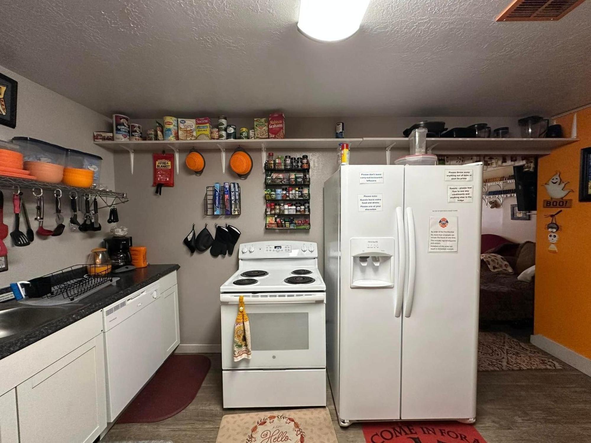 Ez 1 Mile To Sill! Pumpkin Sleeps 9, Grills, Firepit, Laundry
